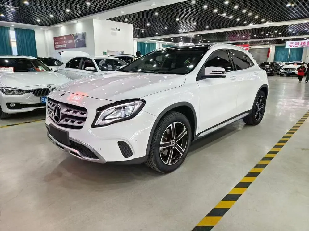 Mercedes-Benz GLA, 2018