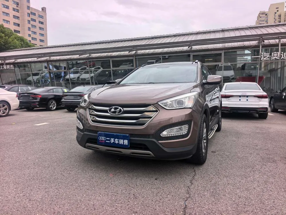 Hyundai Santa Fe, 2015