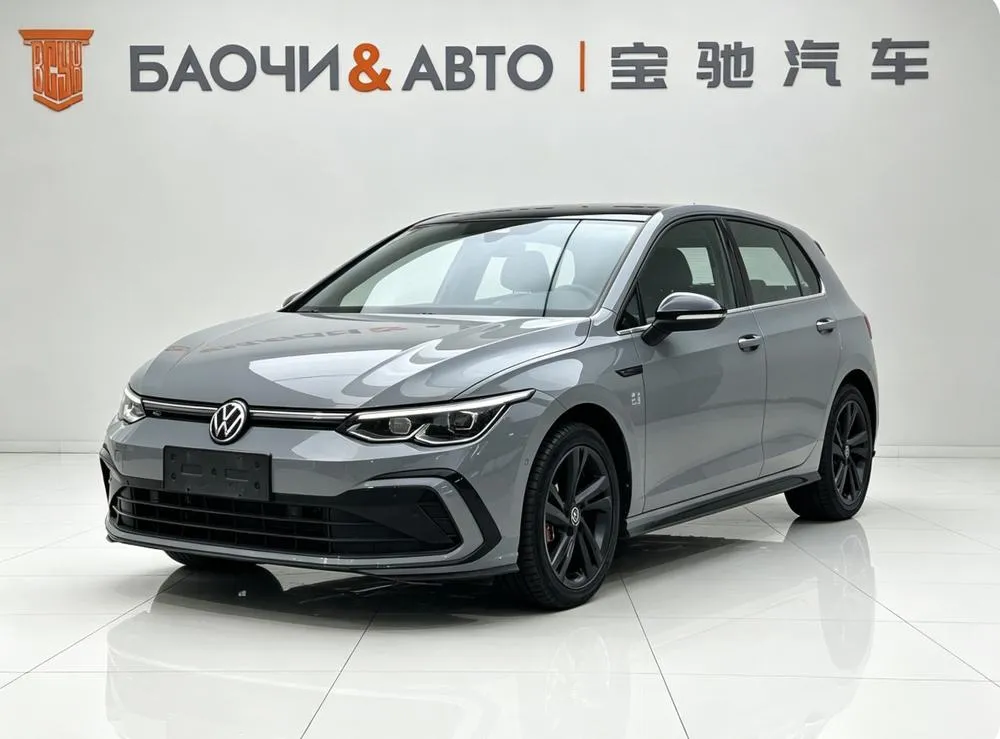 Volkswagen Golf, 2023
