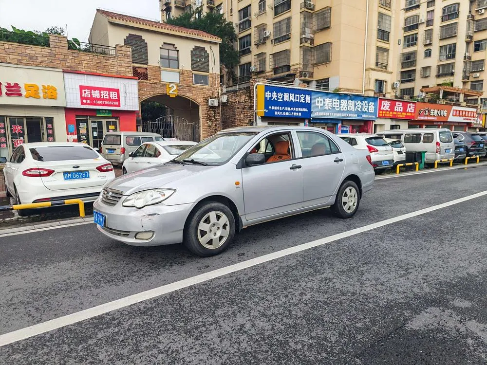 BYD F3, 2013