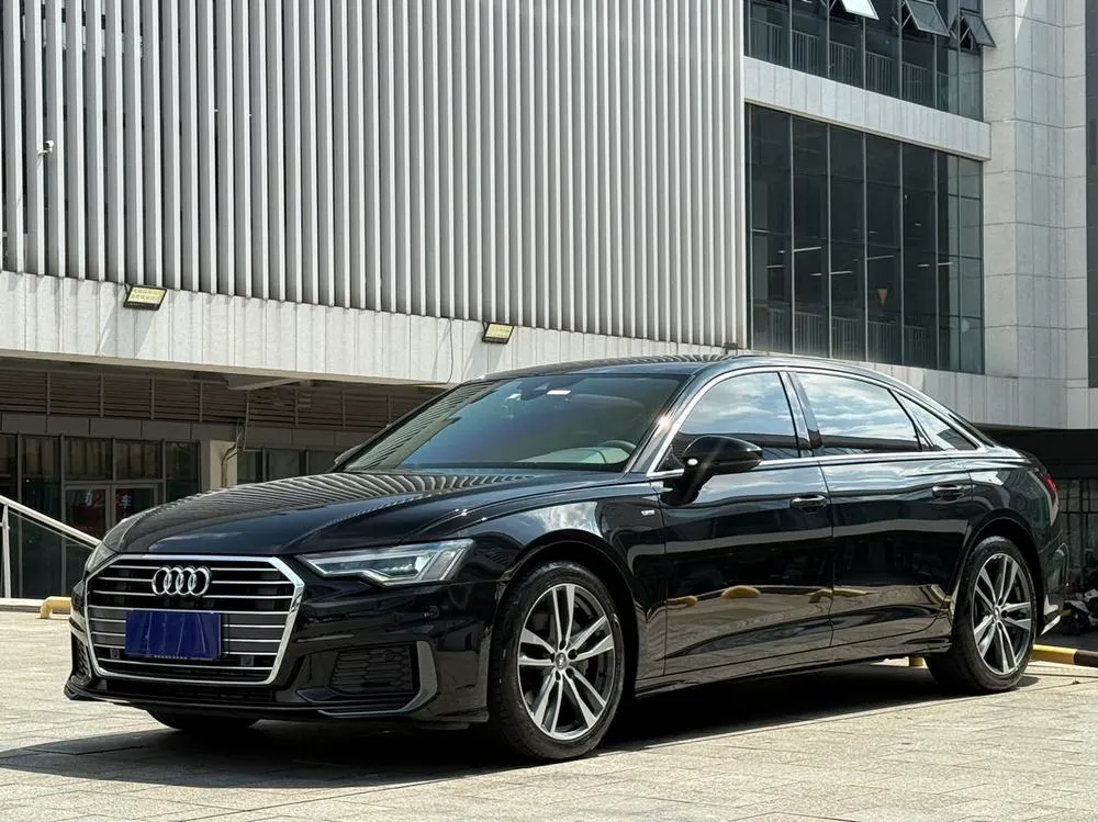 Audi A6L, 2021