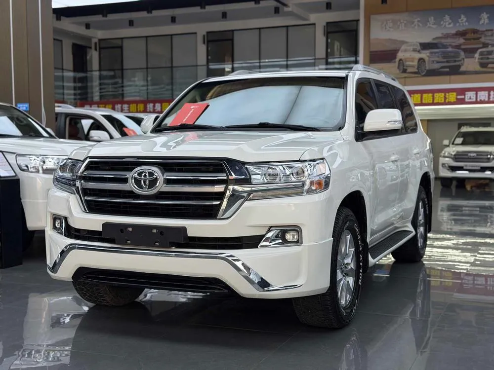 Toyota Land Cruiser (Import), 2018