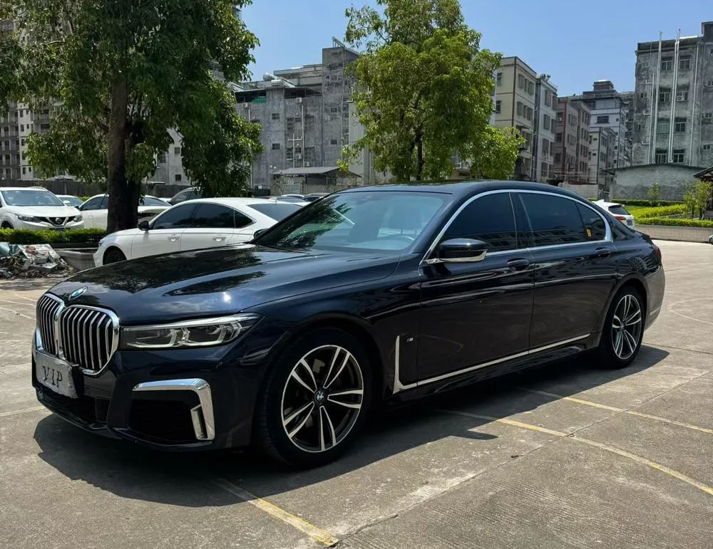 BMW 7-Series 730Li M Sport, 2019 — фото 1