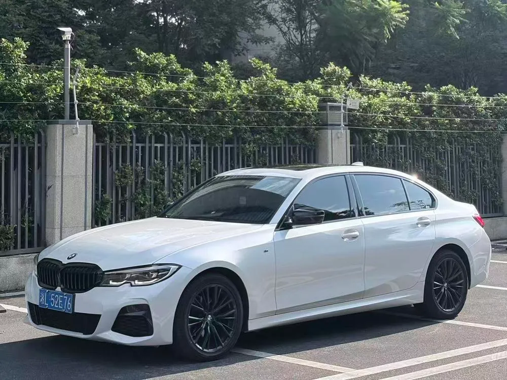 BMW 3-Series, 2020
