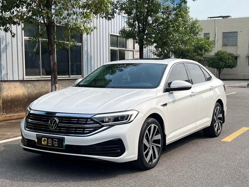 Volkswagen Sagitar, 2023