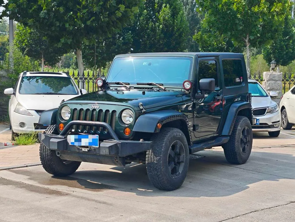 Jeep Wrangler, 2010