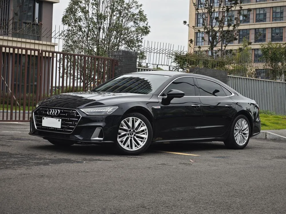 Audi A7L 45 TFSI S-line Version, 2024 — фото 1