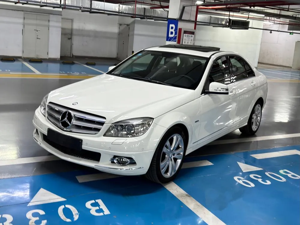 Mercedes-Benz C-Class, 2010