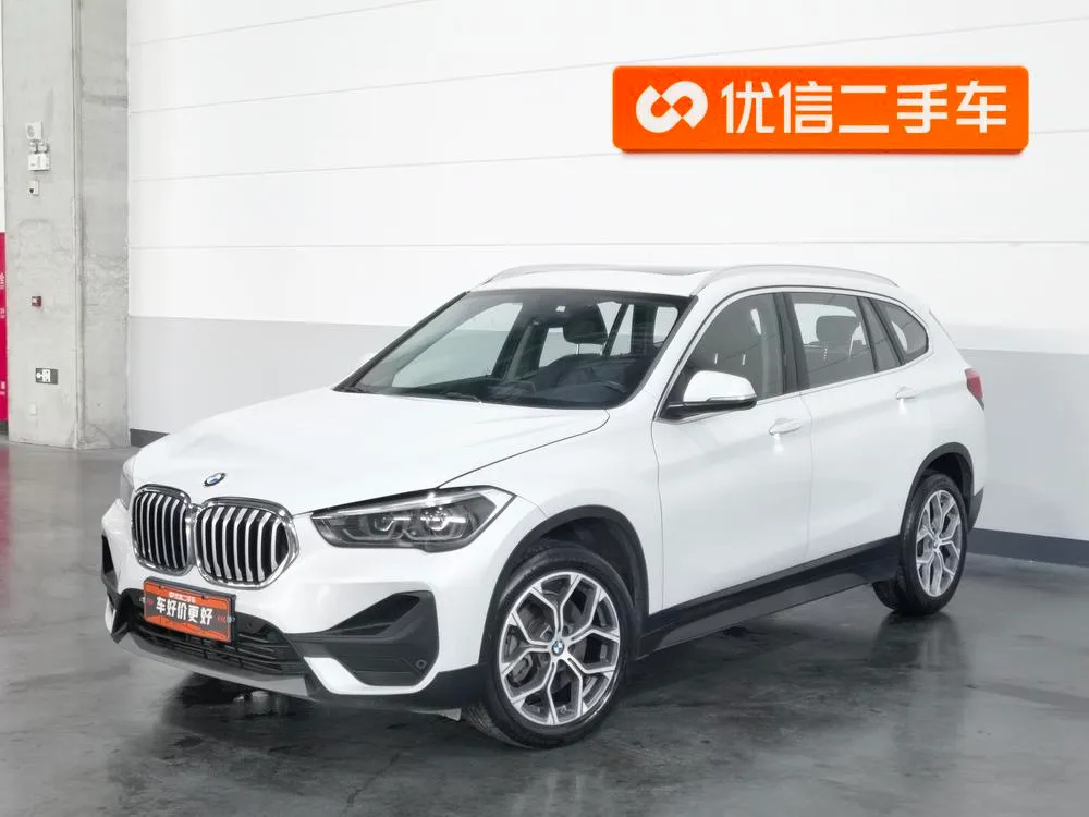 BMW X1 sDrive25Li Leading Version, 2021 — фото 1