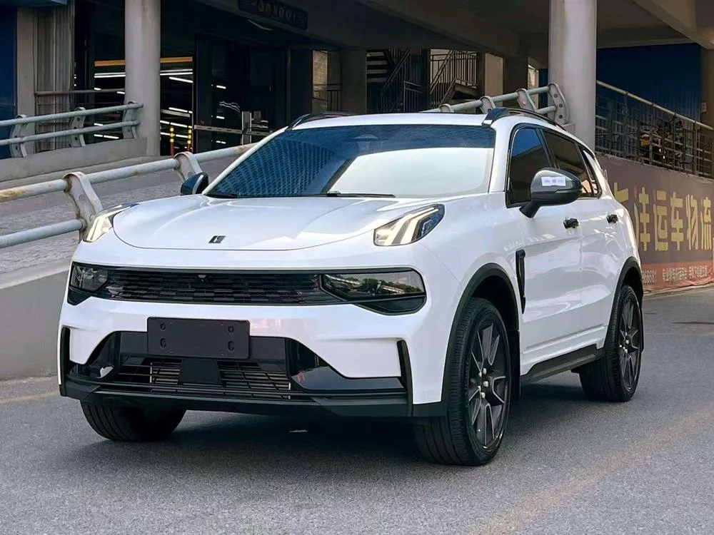 Lynk & Co 01, 2025