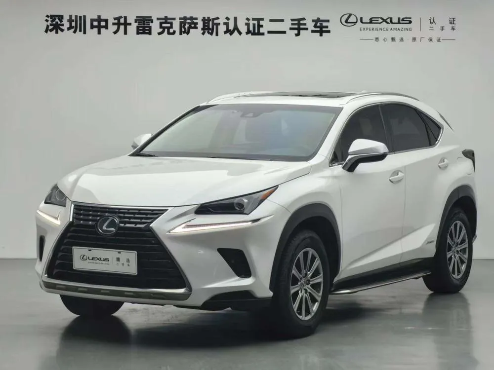 Lexus NX, 2017