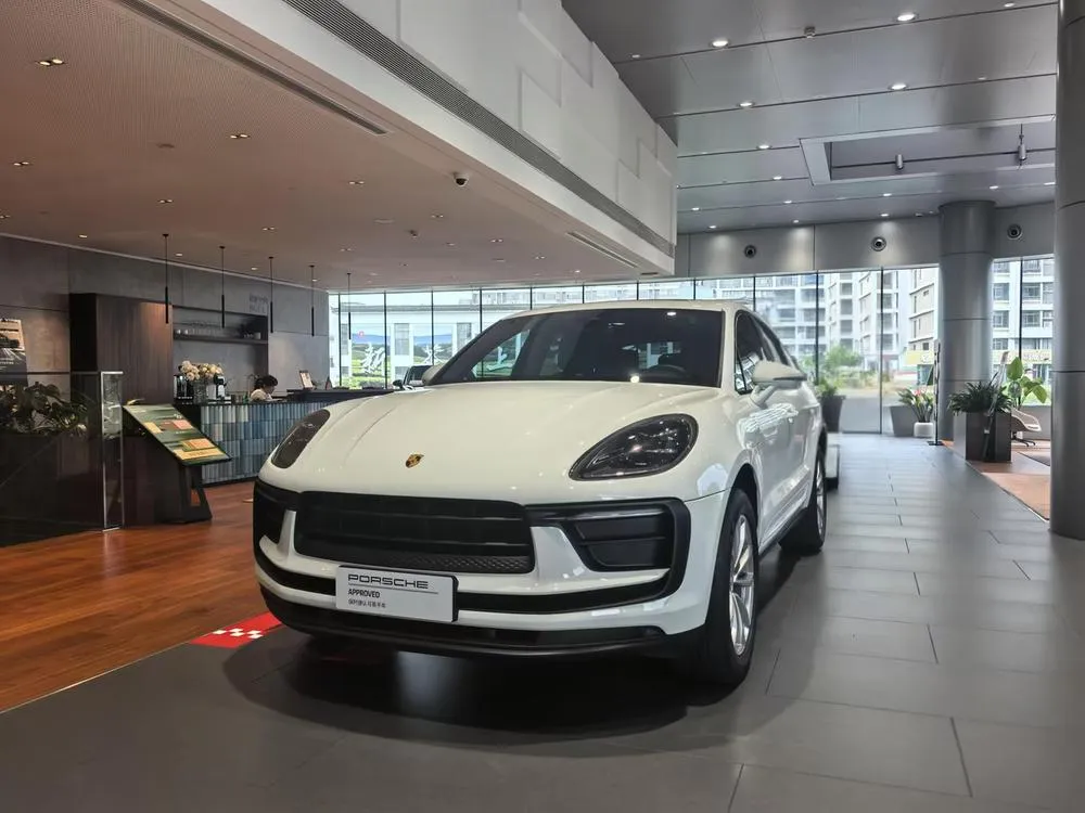 Porsche Macan, 2023