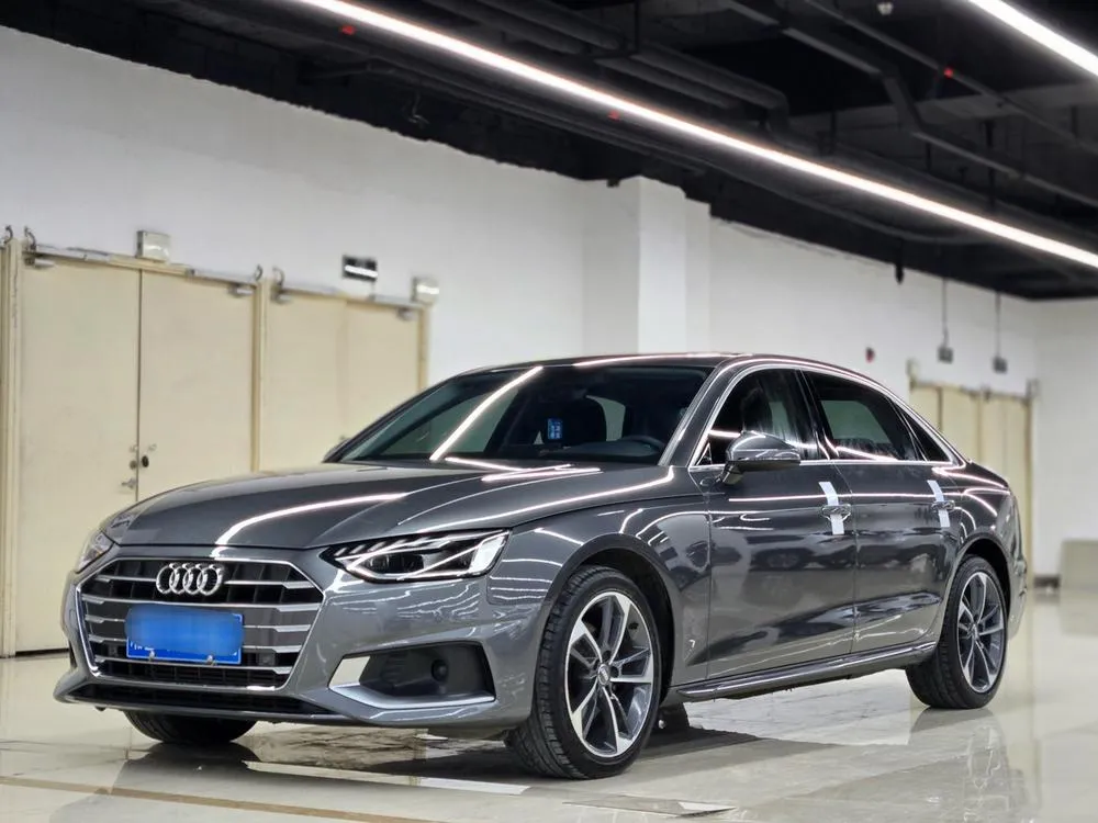 Audi A4L, 2020