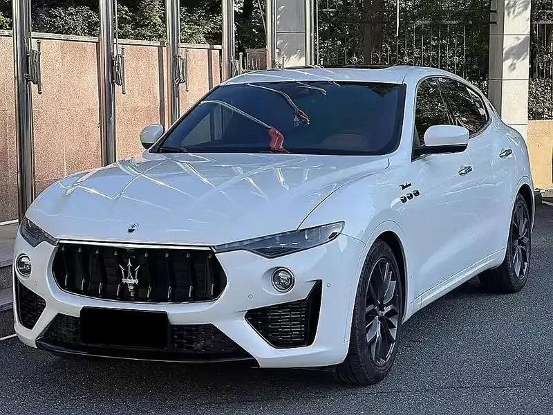 Maserati Levante, 2021