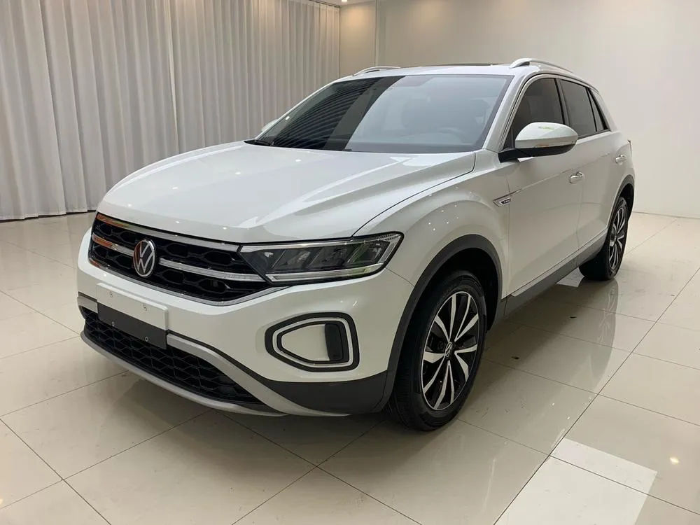Volkswagen T-Roc, 2023