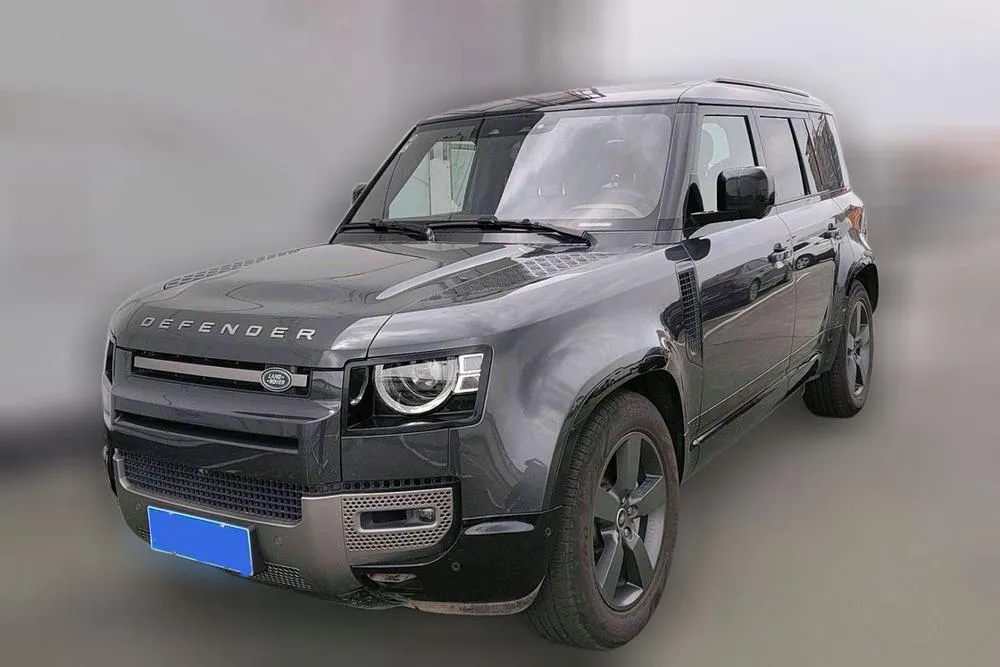 Land Rover Defender, 2025