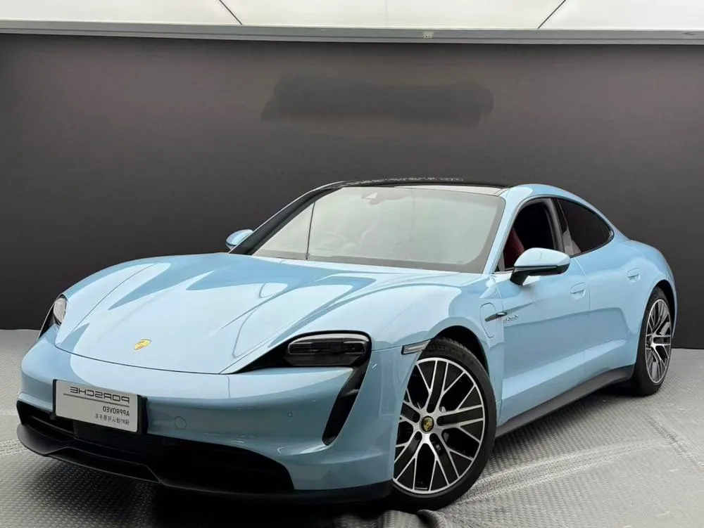 Porsche Taycan, 2024
