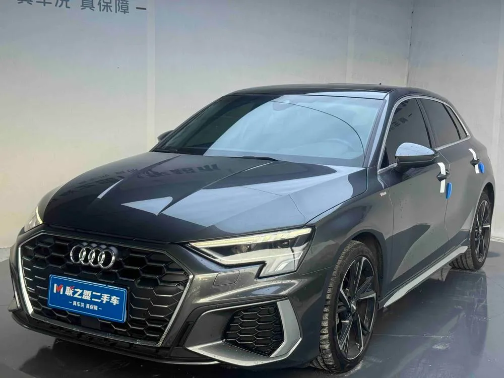 Audi A3 Sportback 35 TFSI Fashion Sport Version, 2022 — фото 1