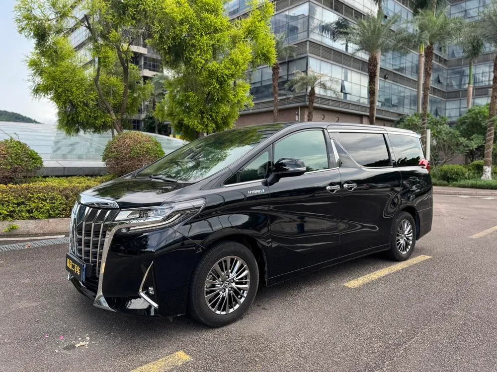 Toyota Alphard, 2021
