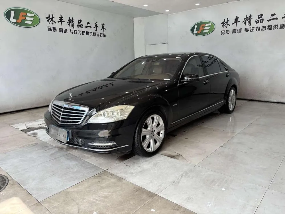 Mercedes-Benz S-Class, 2011