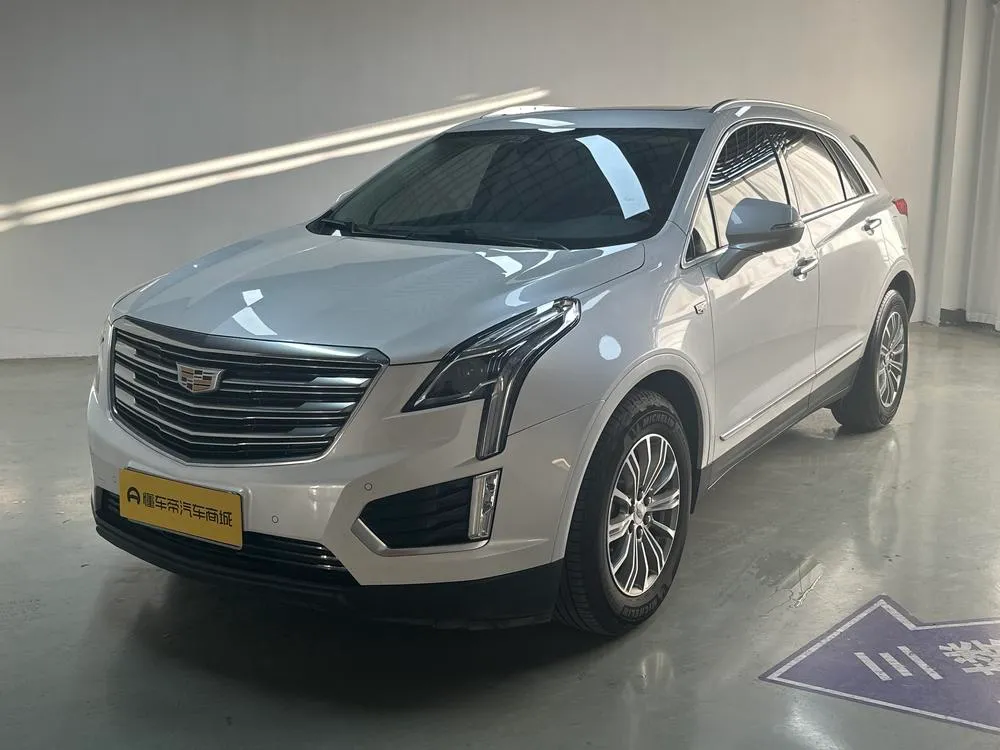 Cadillac XT5 28T 4WD Luxury Version, 2018 — фото 1