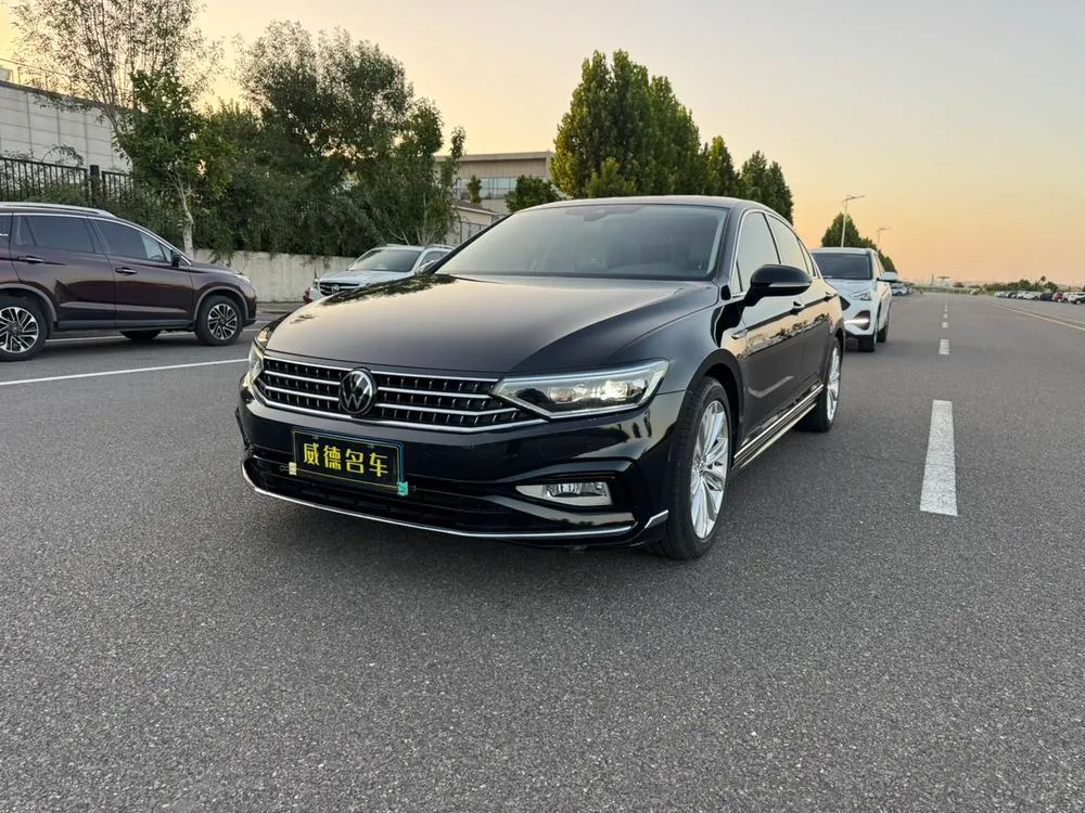 Volkswagen Magotan, 2023