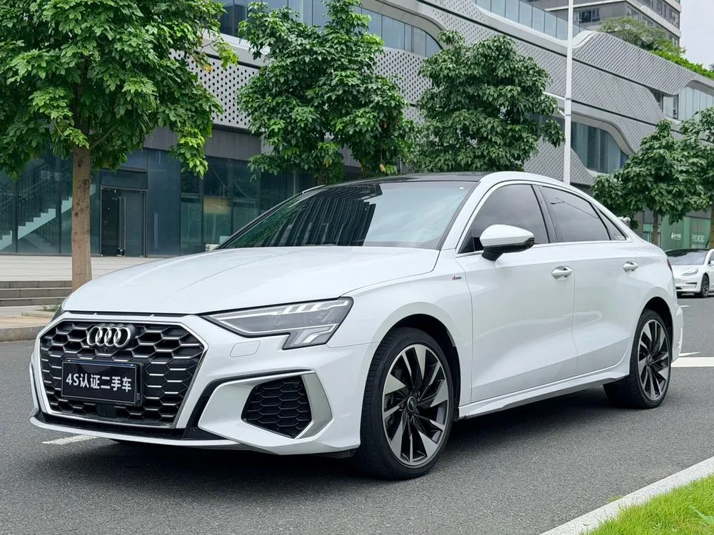 Audi A3 A3L Limousine 35 TFSI Fashion Sport Version, 2023 — фото 1
