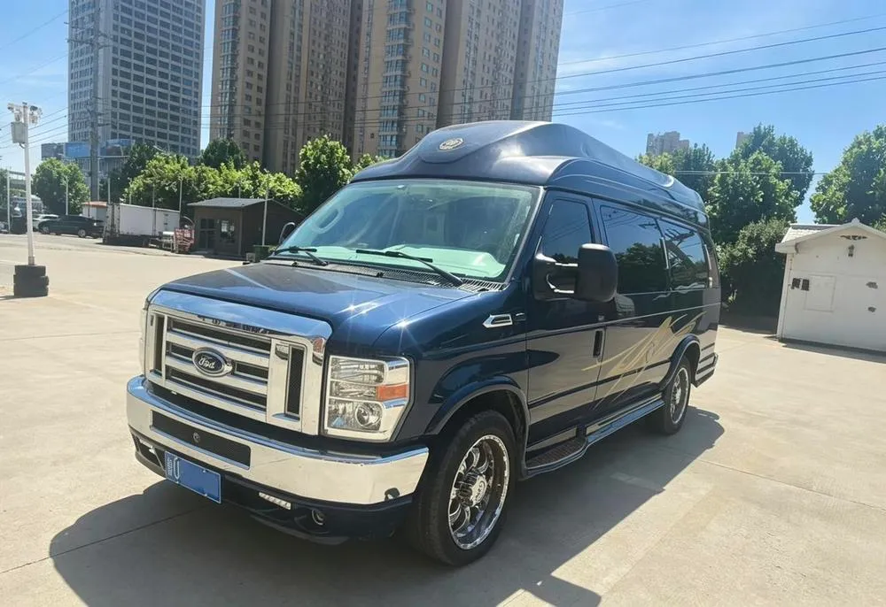 Ford E350, 2011
