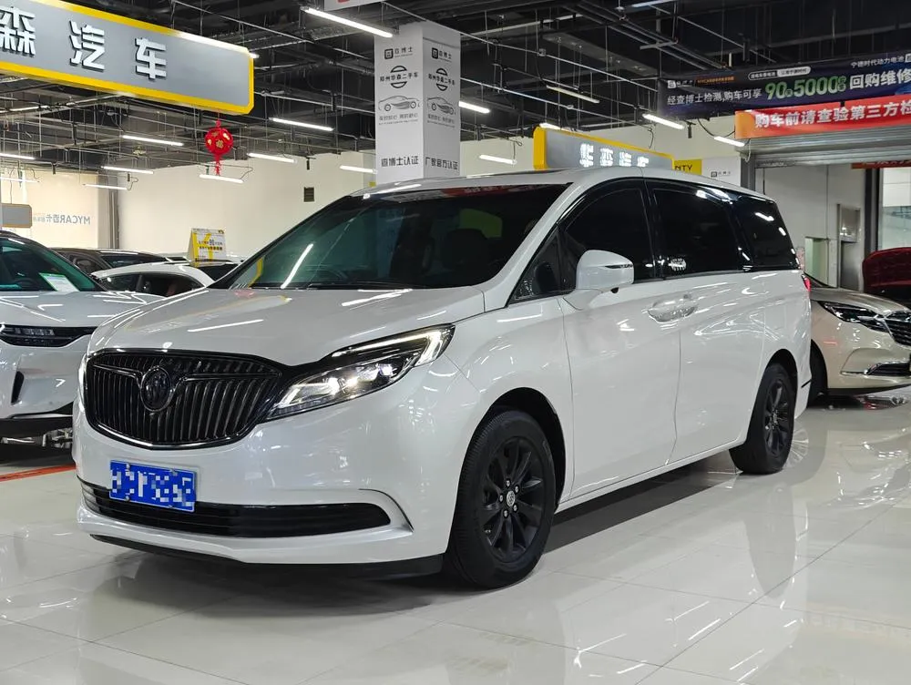 Buick GL8, 2018