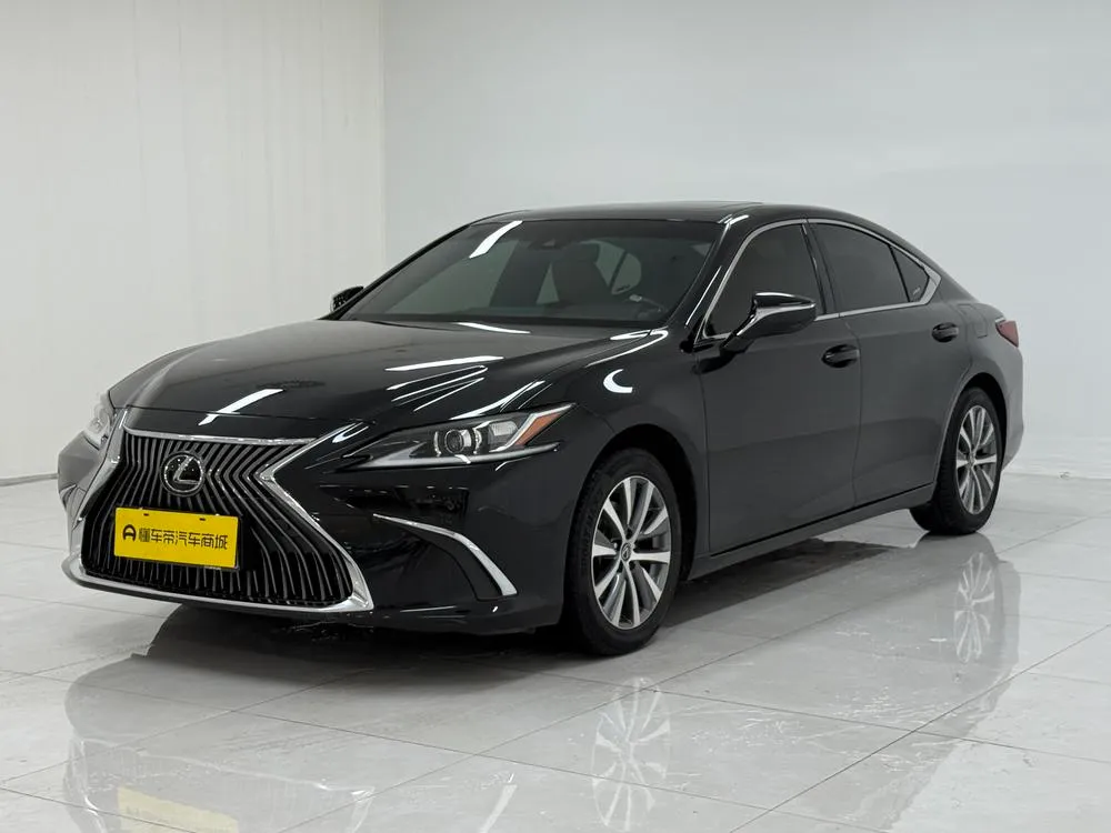 Lexus ES, 2018
