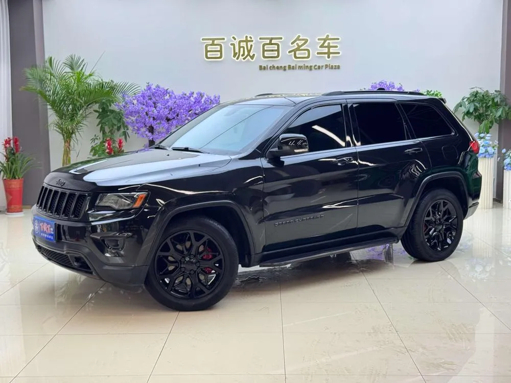 Jeep Grand Cherokee (Import), 2015