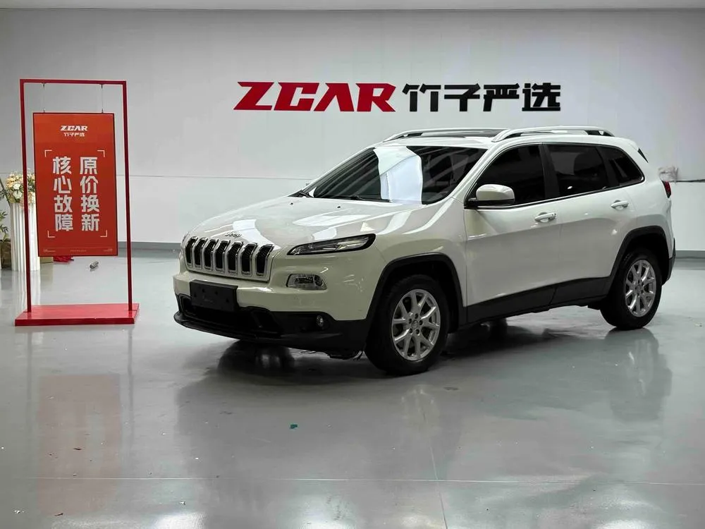 Jeep Cherokee, 2016
