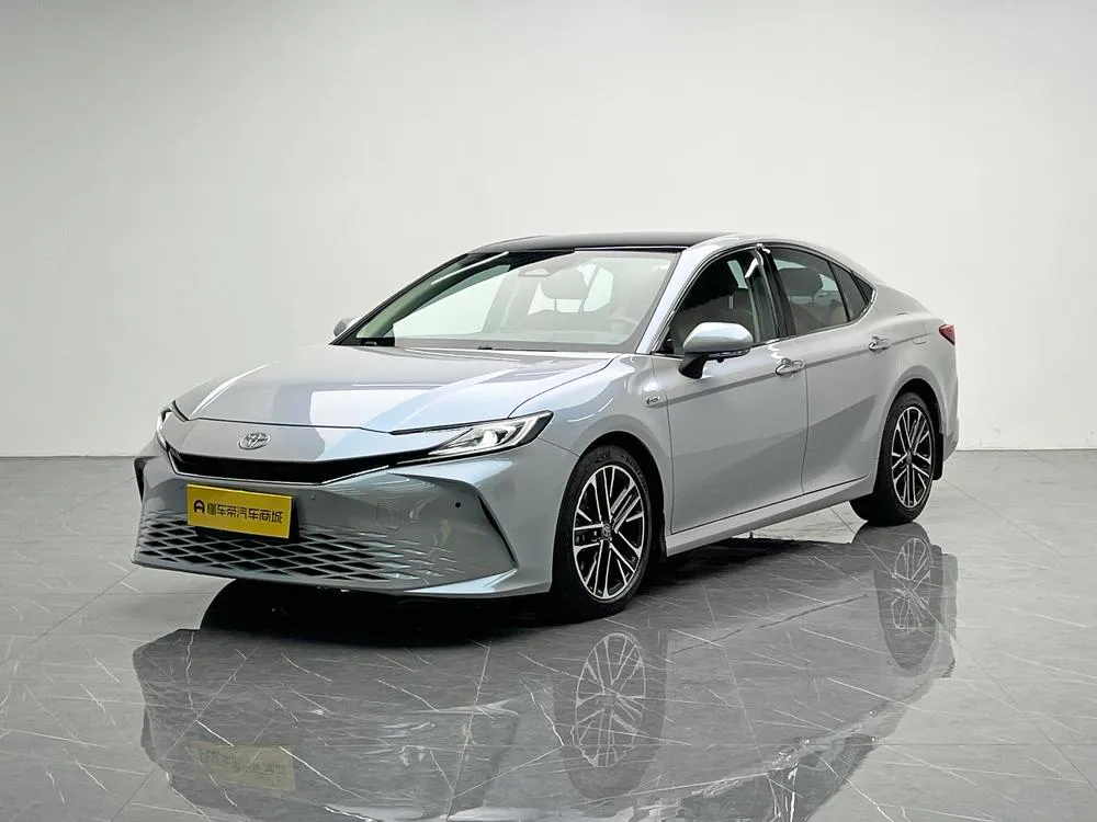 Toyota Camry, 2024