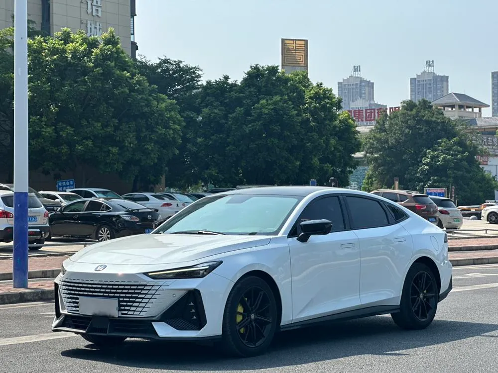 Changan UNI-V, 2022