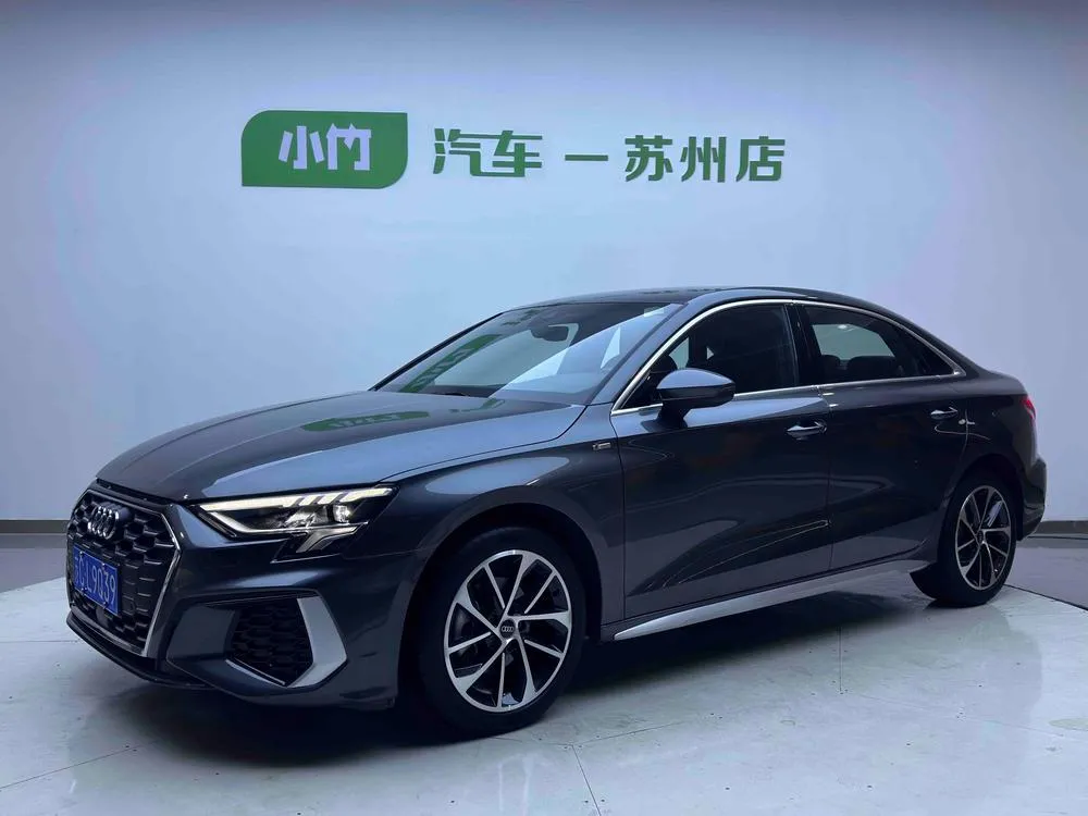 Audi A3 A3L Limousine 35 TFSI Sport Version, 2023 — фото 1