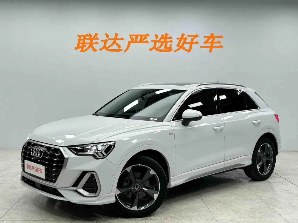 Audi Q3, 2022