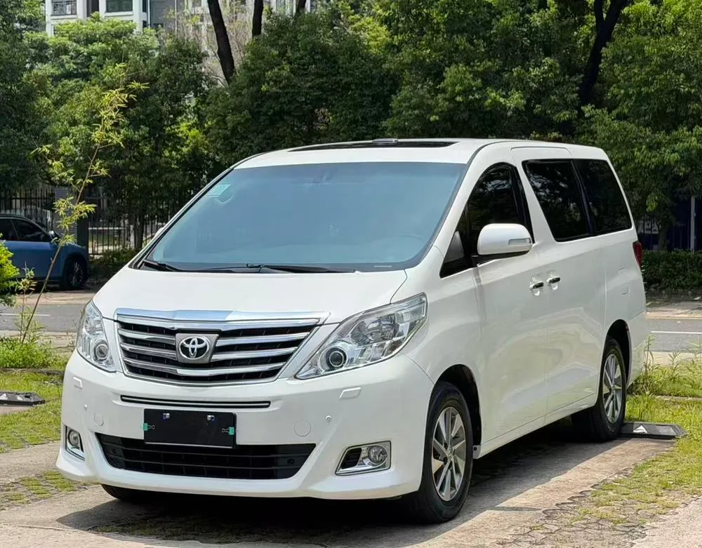 Toyota Alphard, 2012