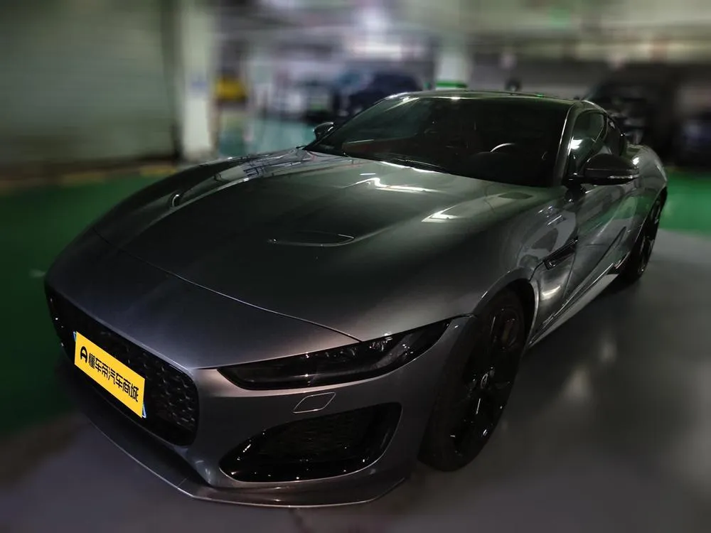 Jaguar F-TYPE, 2024