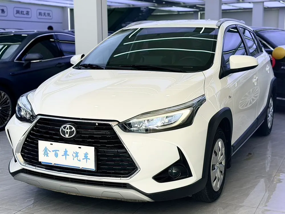 Toyota Yaris L, 2021