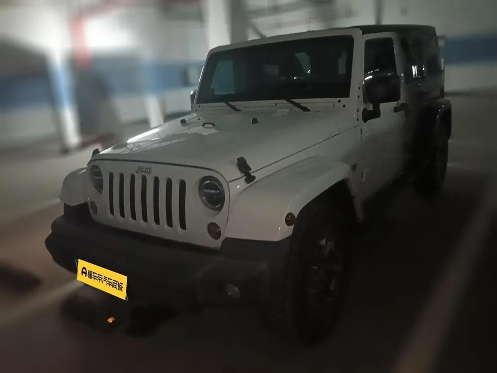 Jeep Wrangler, 2015