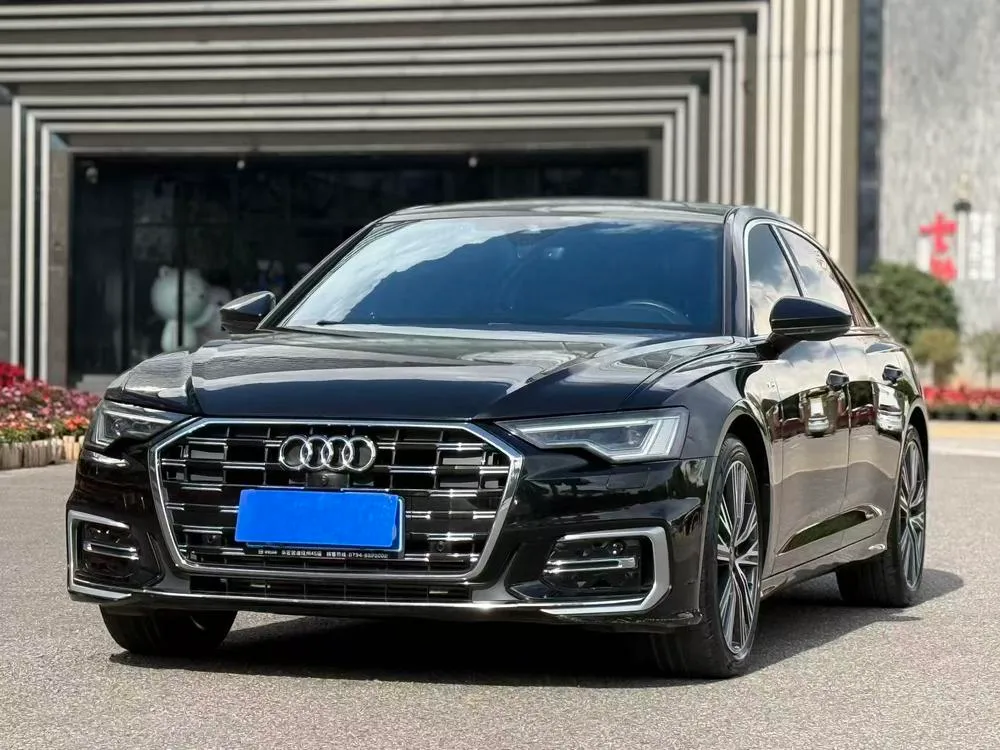 Audi A6L, 2021