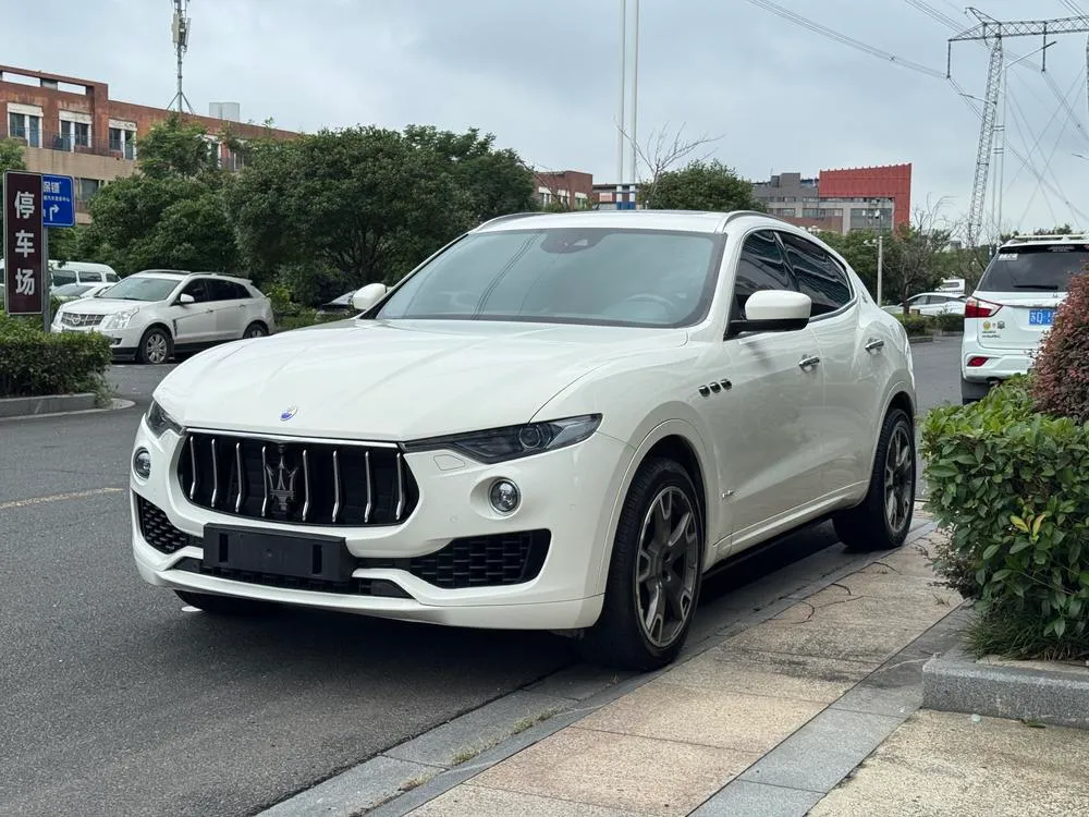 Maserati Levante, 2016