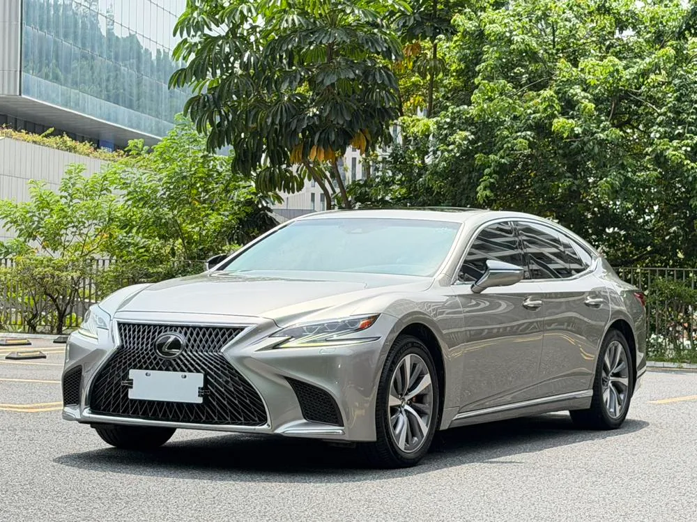 Lexus LS, 2018