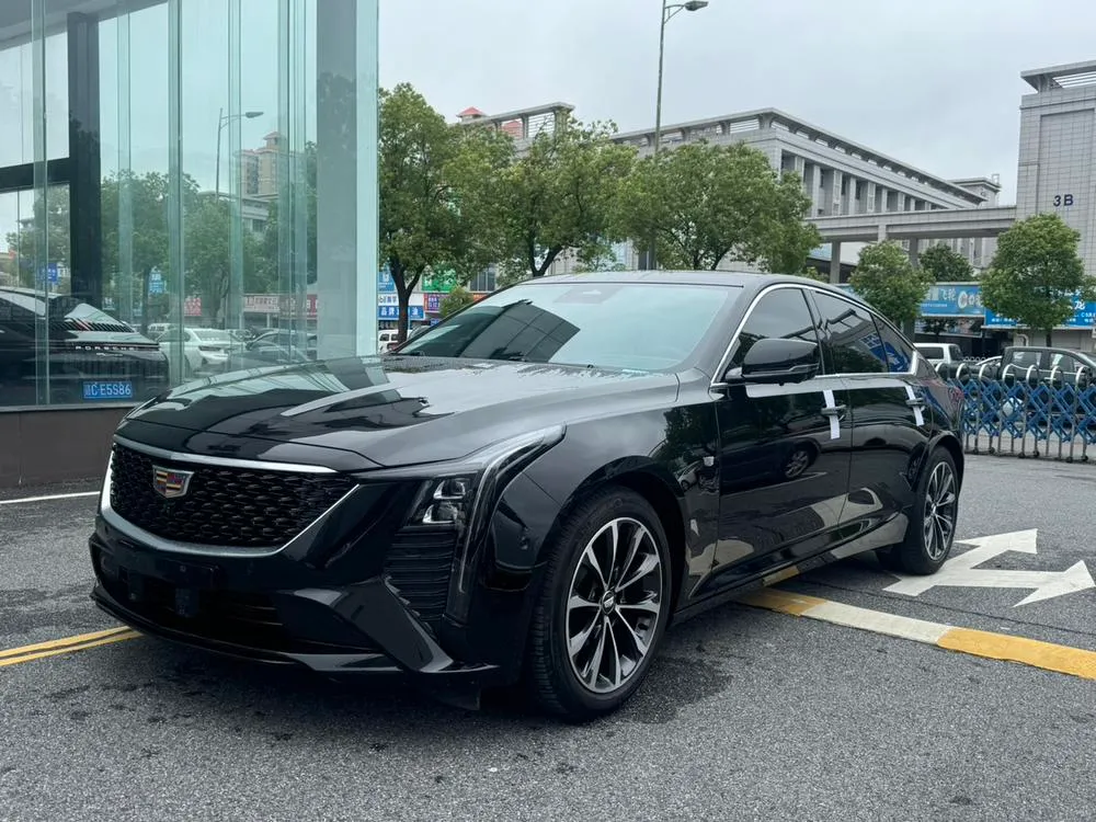 Cadillac CT5, 2025