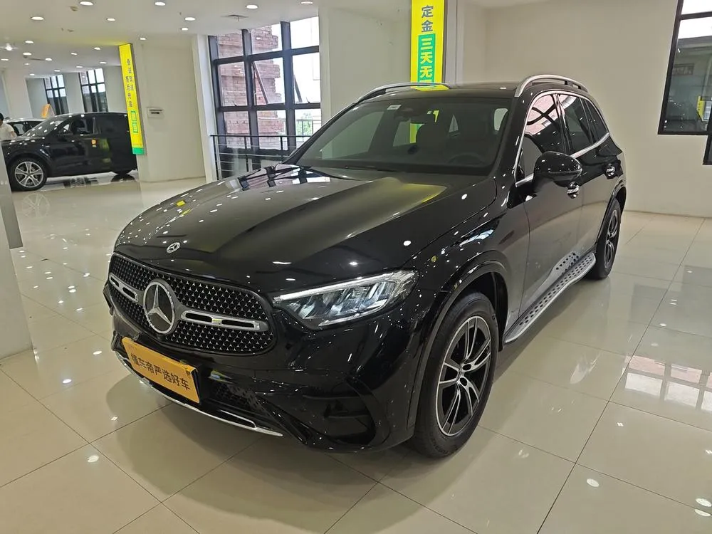 Mercedes-Benz GLC, 2025