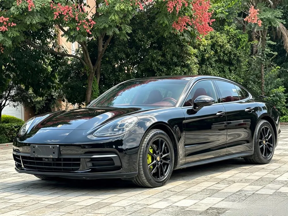Porsche Panamera, 2017