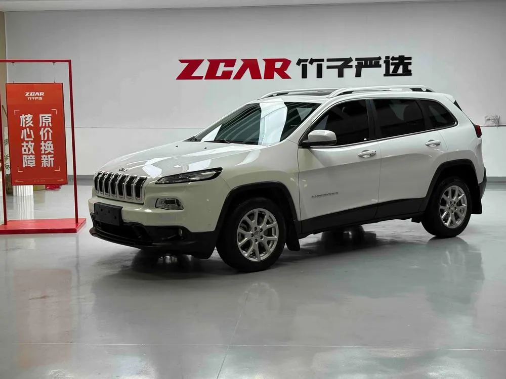 Jeep Cherokee, 2016