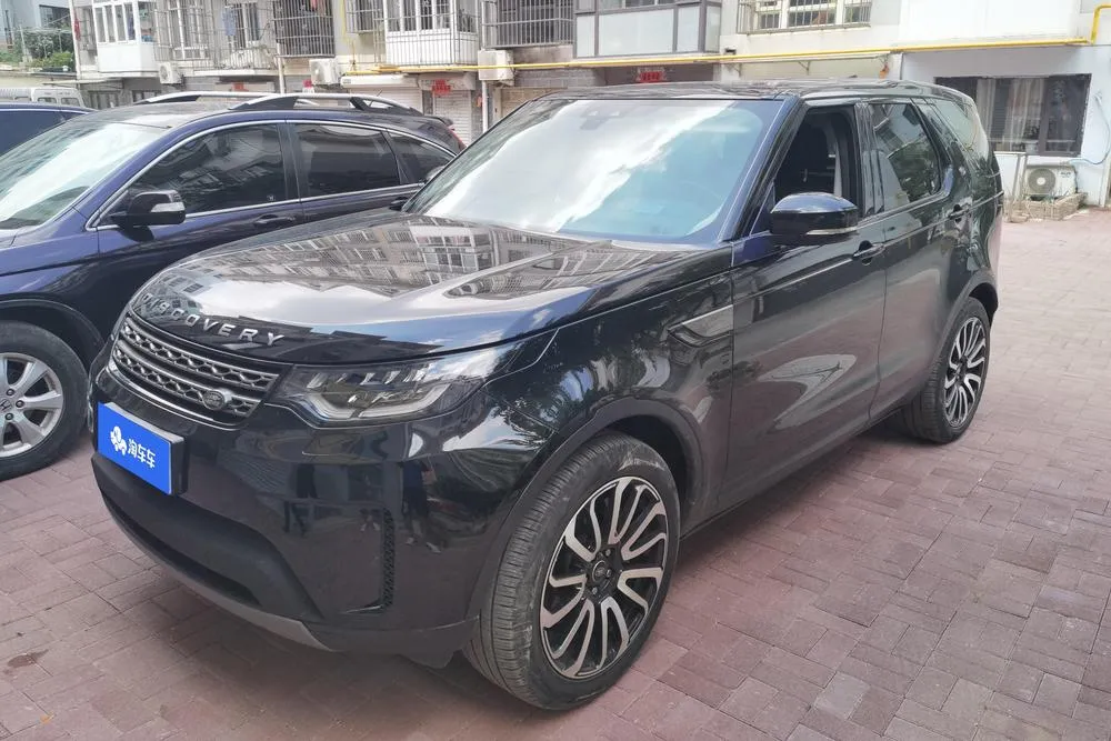 Land Rover Discovery 3.0 V6 HSE, 2018 — фото 1