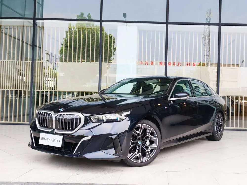 BMW 5-Series 530Li Prestige Version M Sport, 2025 — фото 1