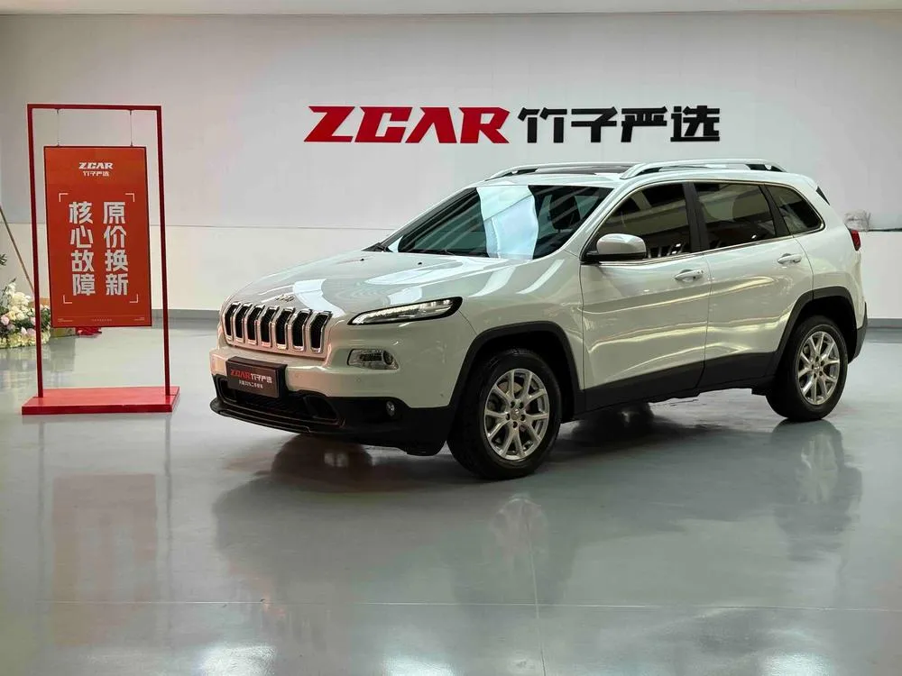 Jeep Cherokee, 2016